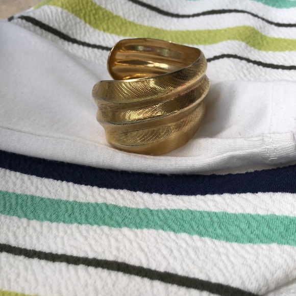 Vintage Cuff Bracelet - Picture 3 of 4